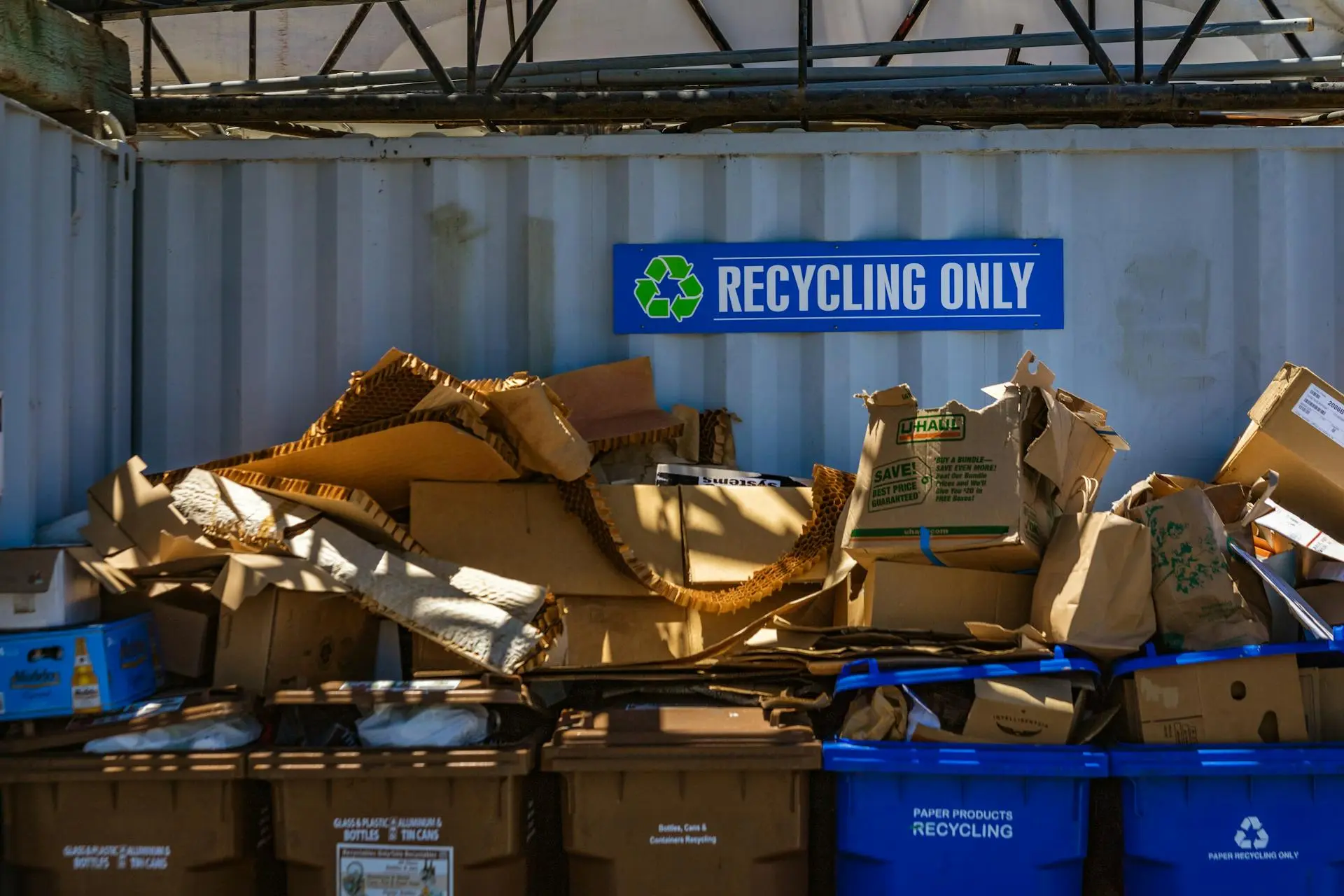 Explore Commercial Recycling Services That Reduce Waste and Boost Sustainability. Start Improving Your Operations Today.