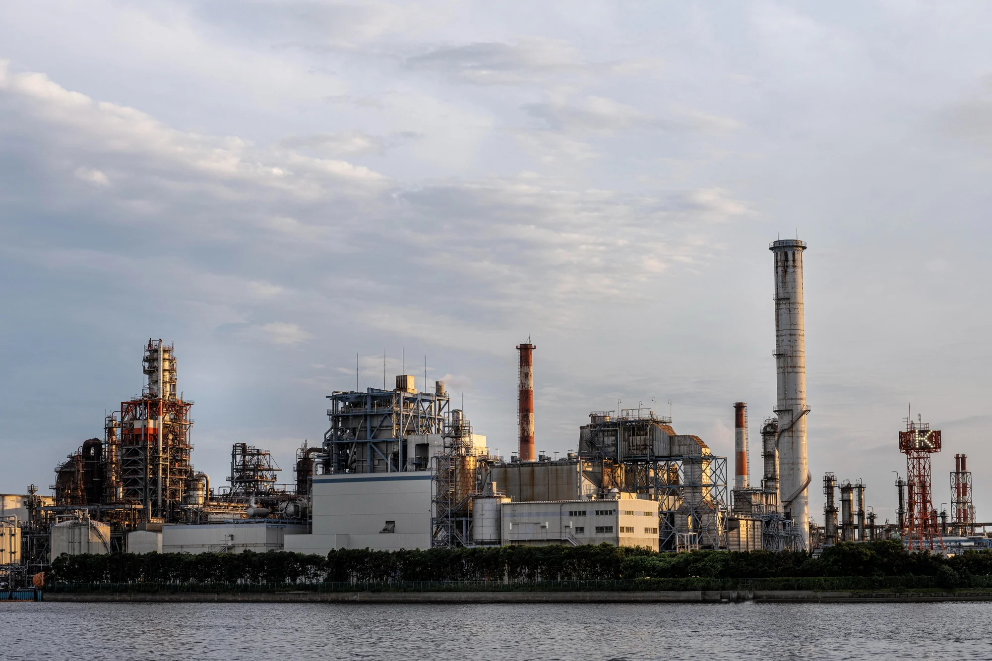 Industrial Waste Management: Does It Reduce Costs for Businesses?